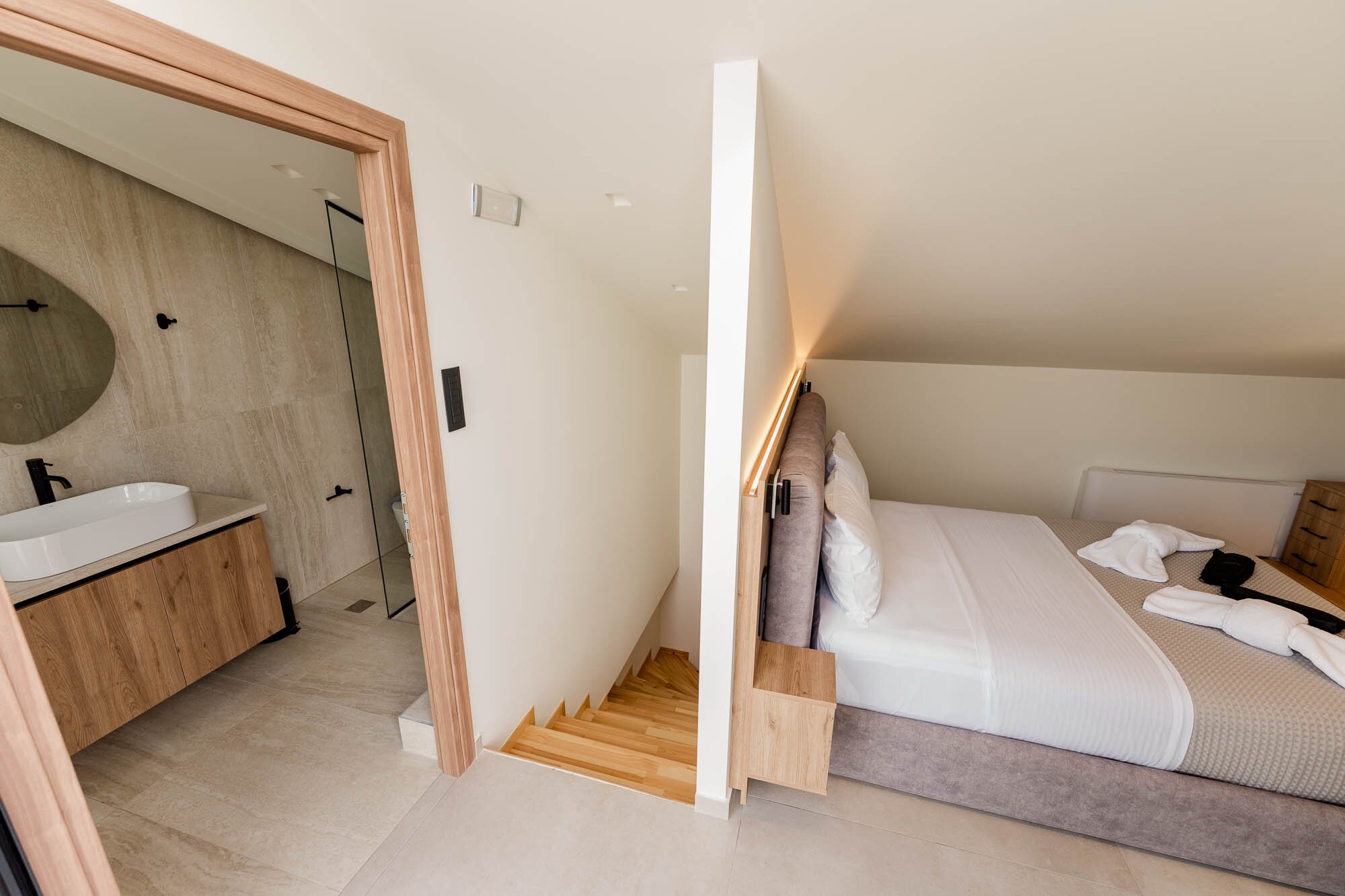 Premium Two-Bedroom Loft Suite Premium Two-Bedroom Loft Suite 2
